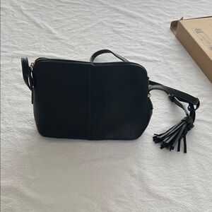 Elegant Black Crossbody Bag
